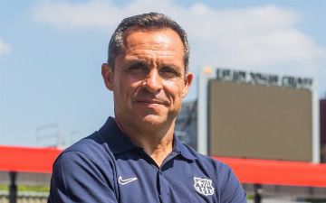 «Барселона» объявила о назначении временного главного тренера 