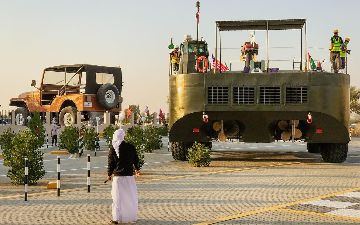 Дубайский музей обзавелся самым большим в мире полноприводным автомобилем