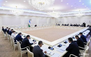 Президент дал поручение реализовать во втором квартале инвестиции на 75 триллионов сумов