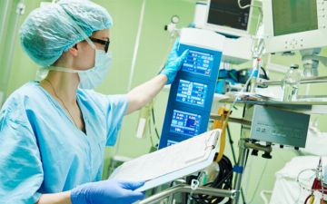 Узбекистанцев начнут лечить телемедициной