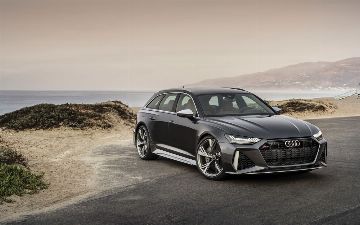 Это какой-то мейнстрим? Audi вслед за Tesla и Ferrari также отзывает тысячи своих автомобилей