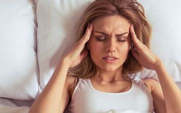 Известный эндокринолог рассказала, что такое «мигрень выходного дня»