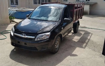 В России начали переделывать битые LADA Granta в грузовики