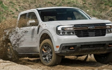 Ford тестирует заряженную версию компактного пикапа Maverick