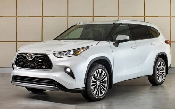 В Китае Toyota Highlander подешевел на $10 тысяч