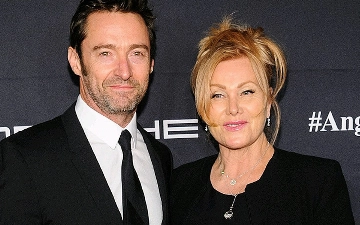 Жена Хью Джекмана подала на развод спустя два года после расставания