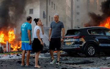 ХАМАС нанес массированный ракетный удар по Израилю (видео)