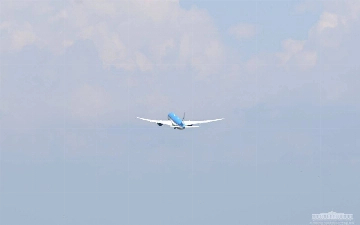 Борт президента вылетел в Нукус