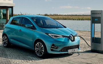 Renault хочет догнать Tesla в сфере ПО к 2026 году