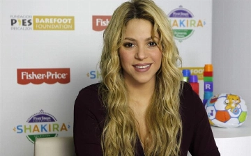 После встречи с Томом Крузом Шакиру заметили со звездой «Формулы-1»