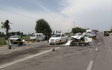 В Намангане Gentra врезалась в учебный Cobalt, есть погибший