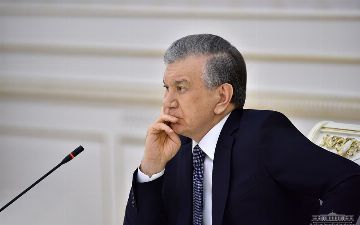 Президент поставил областным хокимам в пример Шавката Абдураззакова, недавно переехавшего в контейнер 