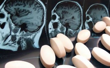 Великобритания одобрила прием таблеток от коронавируса первой в мире