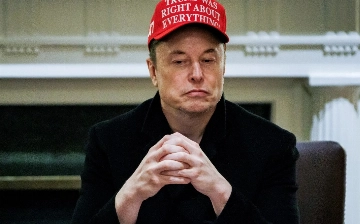 Cостояние Илона Маска впервые за полгода упало ниже $300 млрд