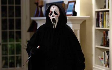 Узнайте дату выхода пятой части культового фильма «Крик» и интересные факты о нем