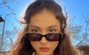 Асаль Юлдашева поделилась архивными фотографиями во время беременности 