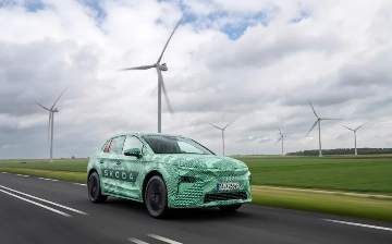 Skoda рассекретила новый компактный кроссовер Elroq