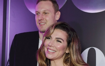 Мать Яниса Тиммы, бывшего мужа Анны Седоковой, впервые прокомментировала смерть сына