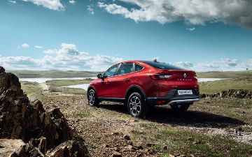 Стало известно, когда автомобили Renault поступят в продажу: комплектации и цены