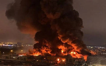 В торговом центре в подмосковье вспыхнул крупный пожар — видео
