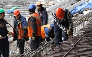 Россия может усложнить правила въезда трудовых мигрантов