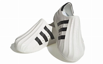 Adidas выпустил необычные кроссовки adiFom Superstar