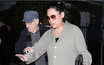 Роберта Де Ниро засняли с 45-летней возлюбленной, которая родила ему дочь