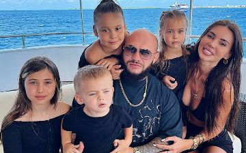 Дети Оксаны Самойловой и Джигана «затусили» под узбекскую песню в Дубае – видео