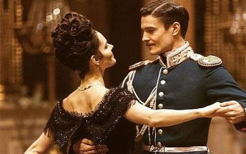 Netflix снимает сериал по мотивам «Анны Карениной», какие еще экранизации русской классики посмотреть?