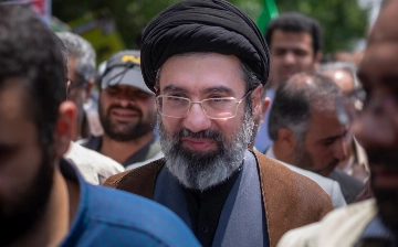 Иран объявил Моджтабу Хаменеи новым верховным лидером