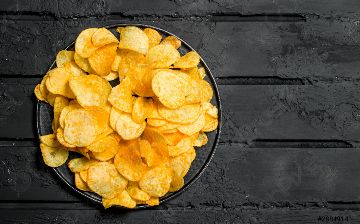Чипсы могут быть смертельно опасны для здоровья: узнайте подробности 