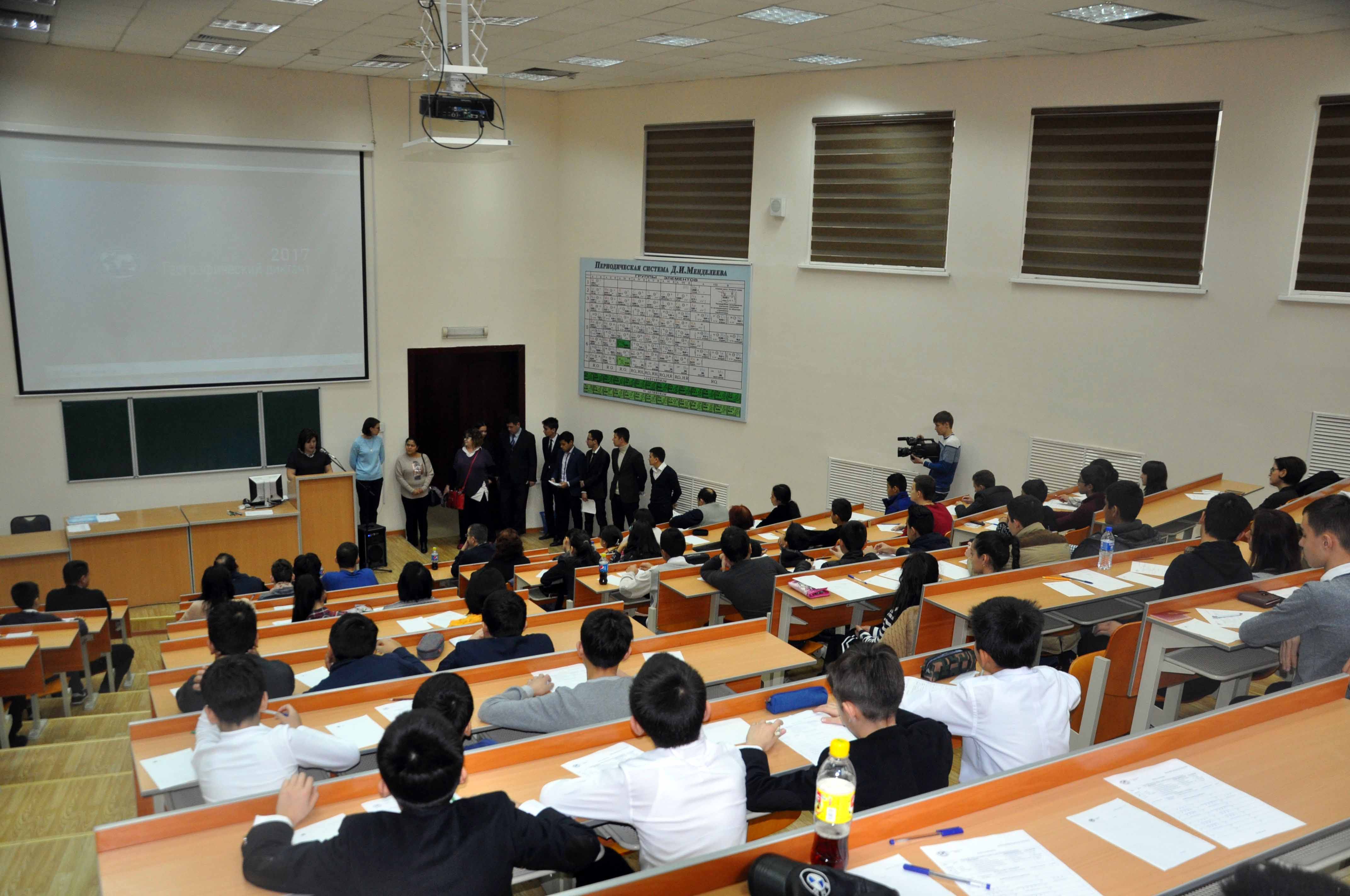 Стало известно, дипломы каких ВУЗов и в каком порядке будут признавать в Узбекистане