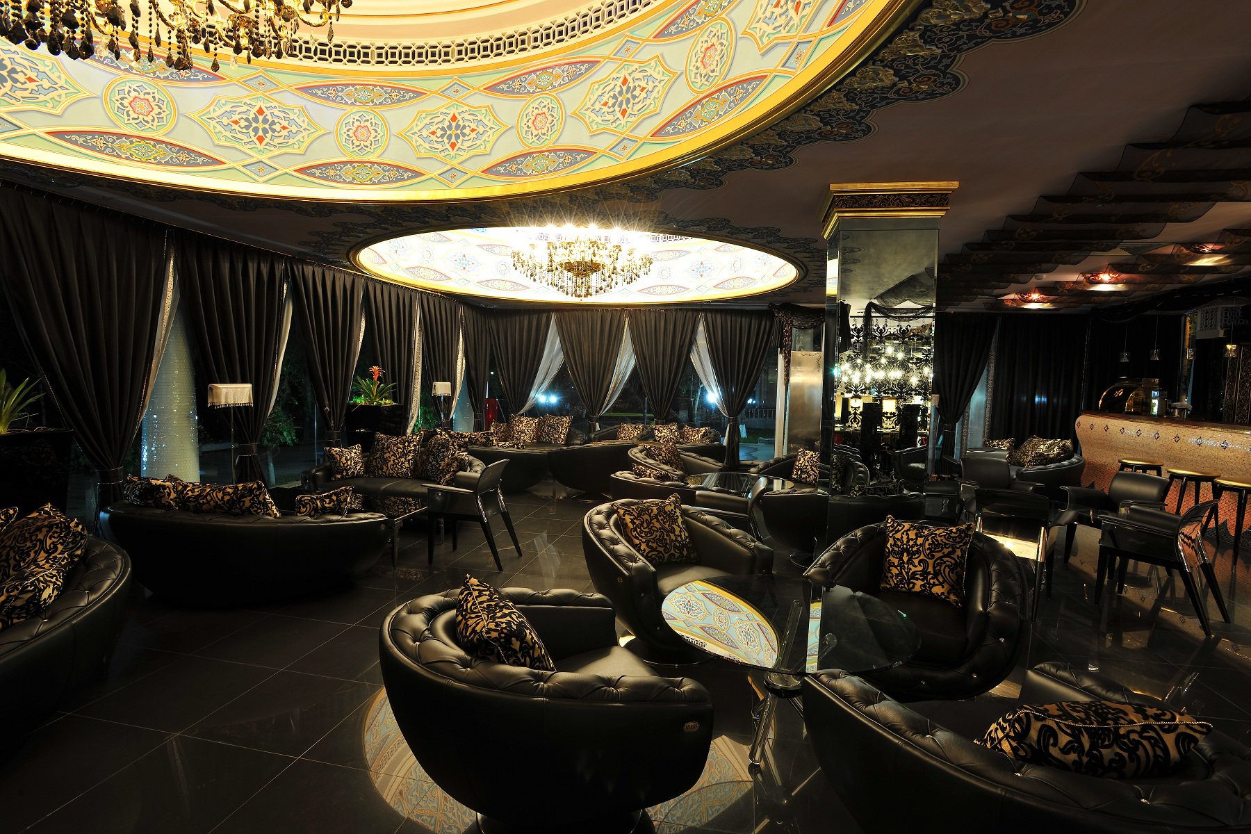 Общепиту в Узбекистане разрешат работать на час дольше